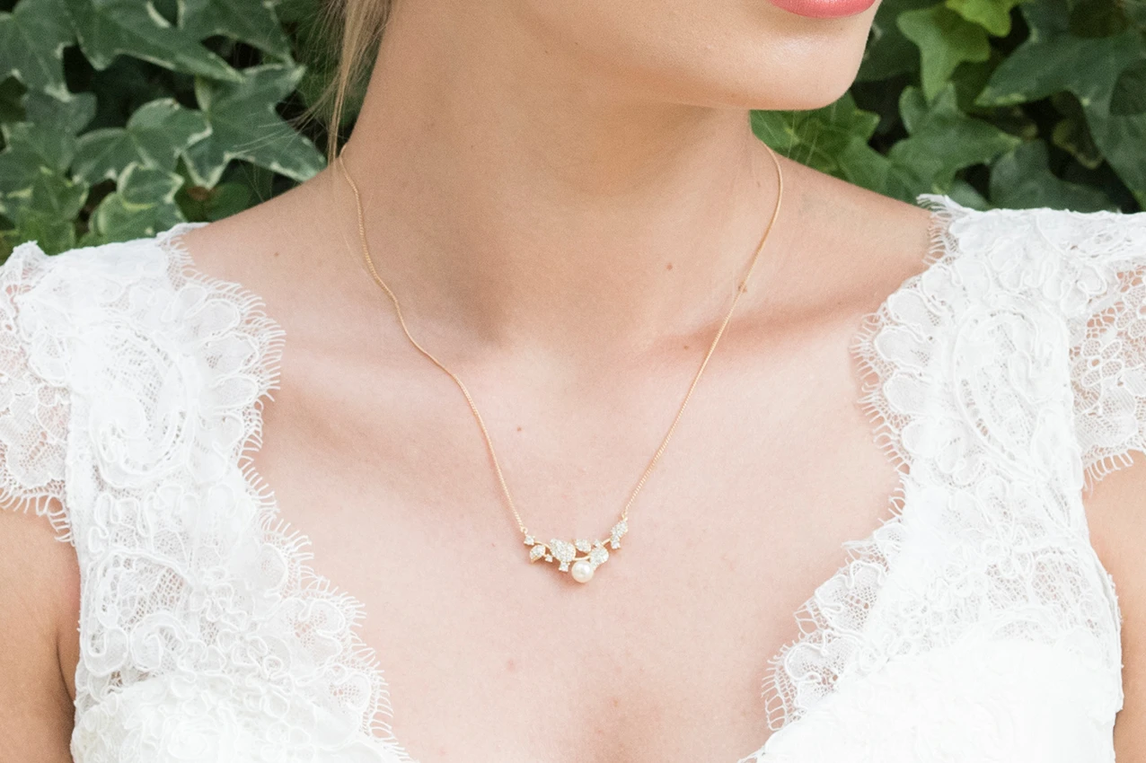 Ivory And Co Aphrodite Gold Pendant 4 Ivory And Co Aphrodite Gold Pendant - Image 2