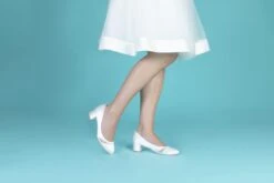 Bridal Supply Store -Bridal Supply Store Emily 292A2247 scaled 1