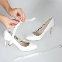 Perfect Bridal Detachable Instep Strap – Wide -Bridal Supply Store IMG 1787
