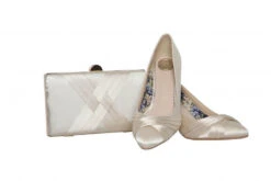 Perfect Bridal Bay Bag – Champagne -Bridal Supply Store IMG 2051