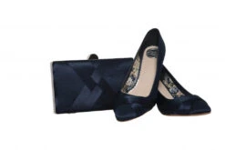 Perfect Bridal Bay Bag – Navy 7 Perfect Bridal Bay Bag – Navy -Bridal Supply Store IMG 2052