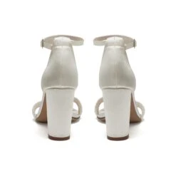 Rainbow Club Lois -Bridal Supply Store Lois 3 scaled 1