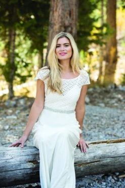 Ivory And Co Moonbeam Bridal Belt -Bridal Supply Store Moonbeam 2 scaled 1