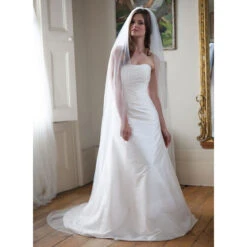 Rainbow Club Intrigue Wedding Veil