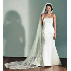 Joyce Jackson Bala Wedding Veil