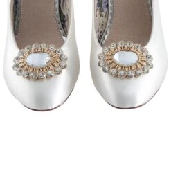 Perfect Bridal Pear Shoe Trim – Gold