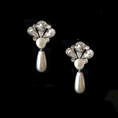 Sass B Collection Gatsby Pearl Drop Earrings 5 Sass B Collection Gatsby Pearl Drop Earrings - Image 3