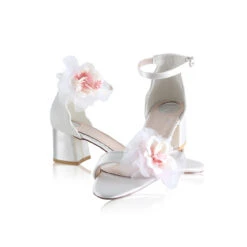 Perfect Bridal Apple Shoe Trim – Pale Pink
